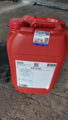 Felhasznált MOTUL automataváltó olaj